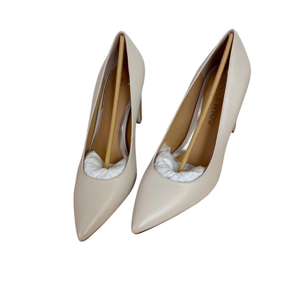 Donald J Pliner Size 9.5 Classic  Ivory Pointed Toe High Heel Pump Shoes - Picture 5 of 14